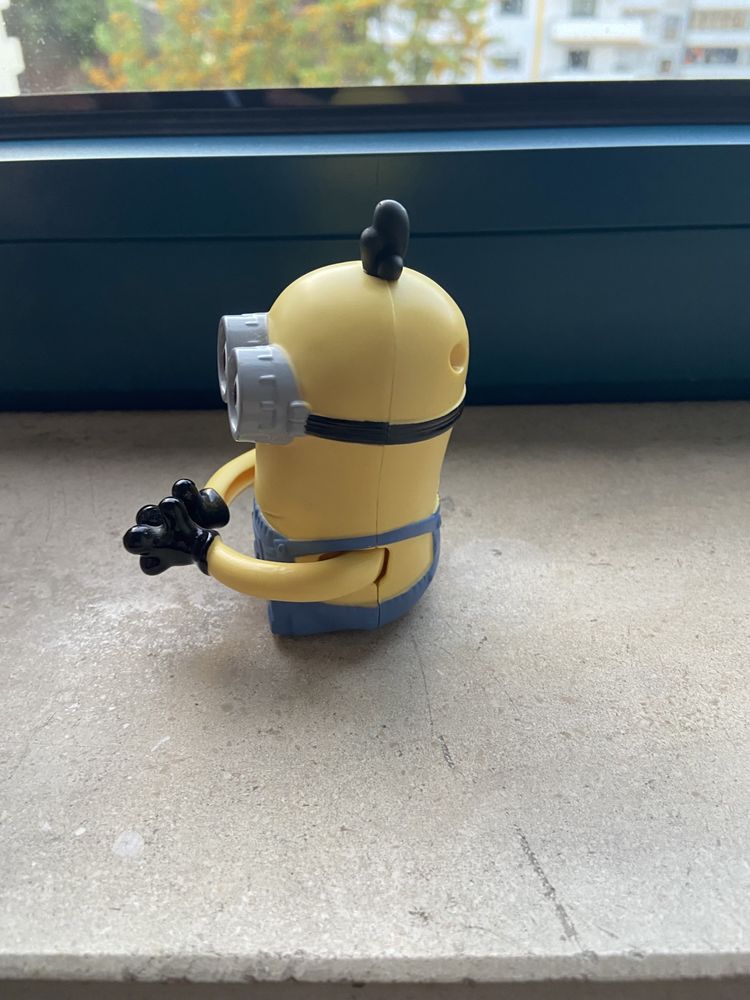 Minion Figure boneco