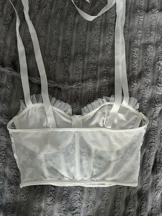 Корсет кружевной