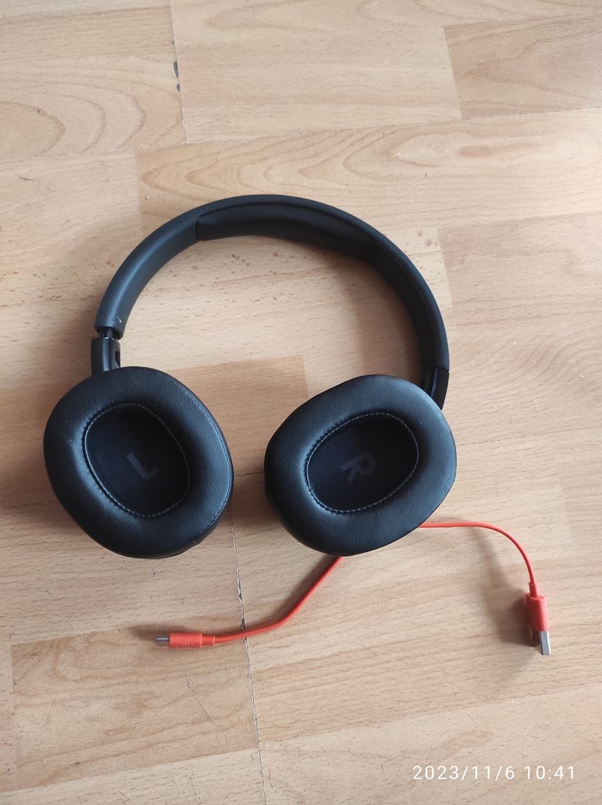 Słuchawki nauszne bezprzewodowe JBL 760NC black