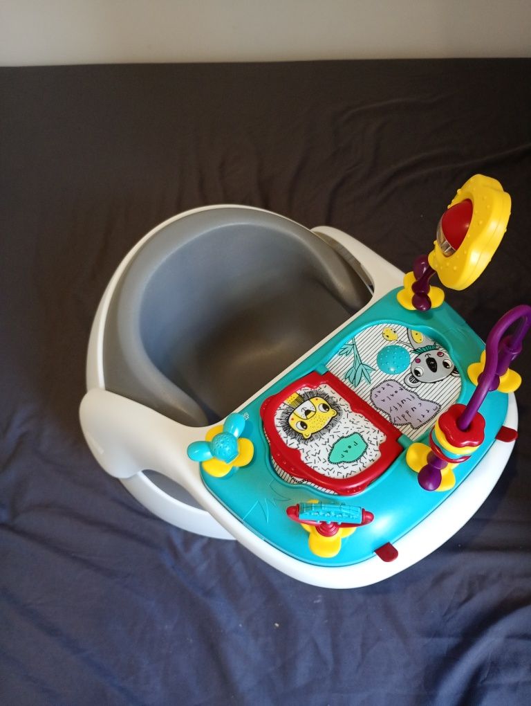 Mamas&Papas Baby Snug - krzesełko z tacką edukacyjną