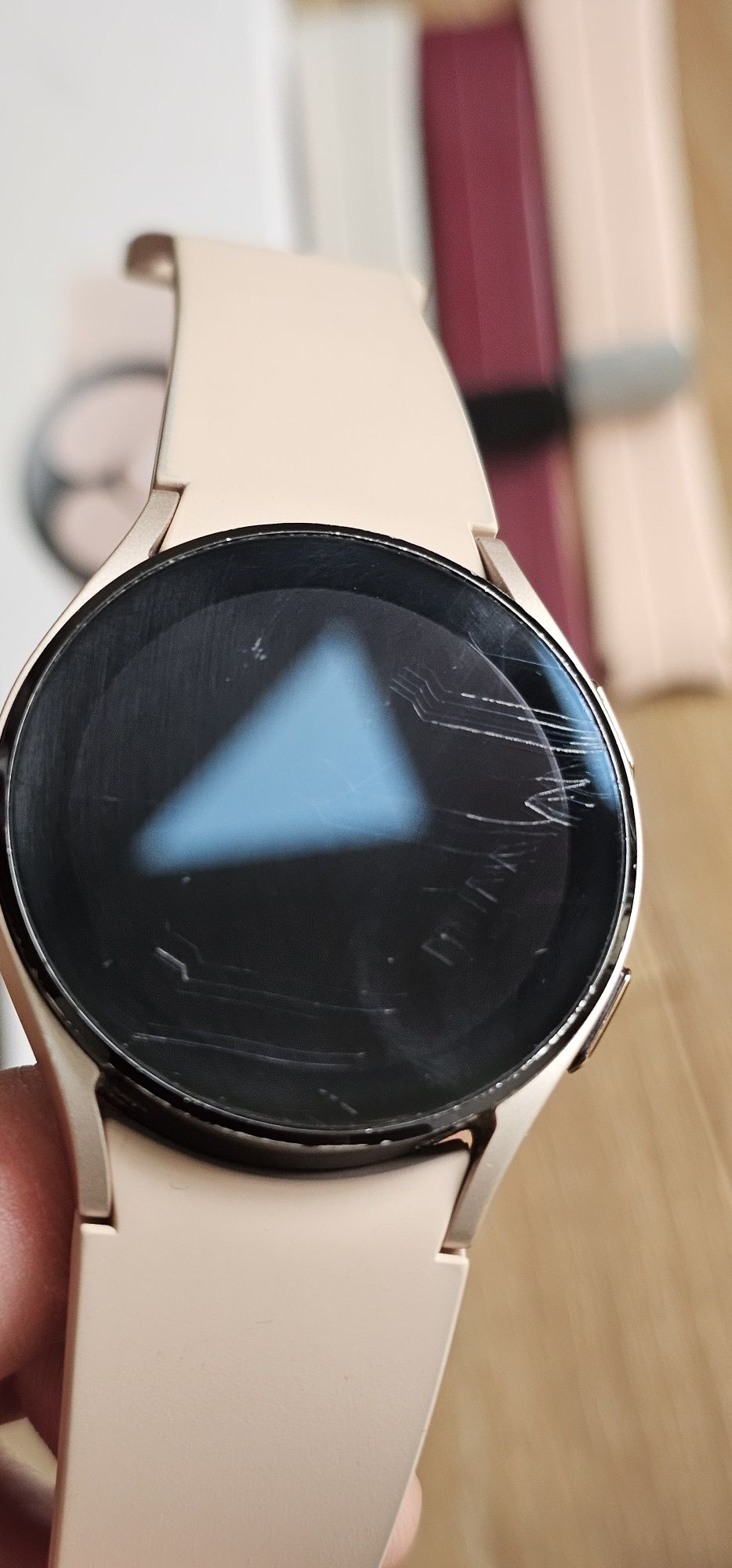 Samsung galaxy watch 4 SM-R860