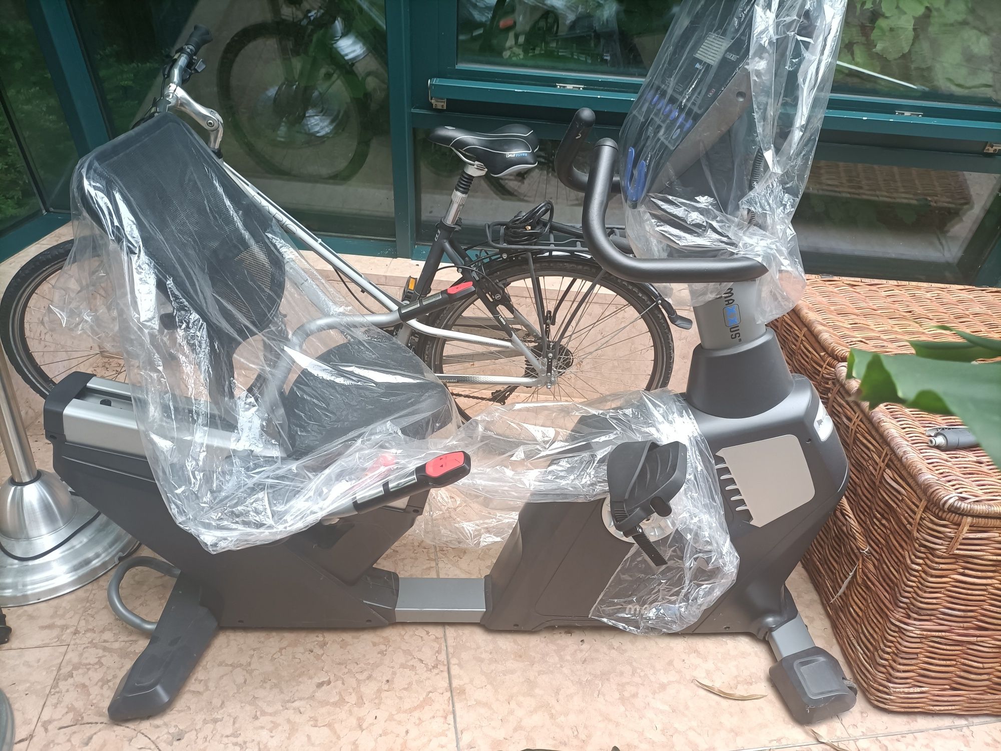 Rower poziomy Maxxus 90 R PRO z generatorem prądu