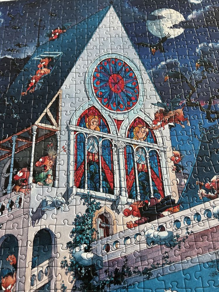 Puzzle Heye 2000 peças - castle of horror