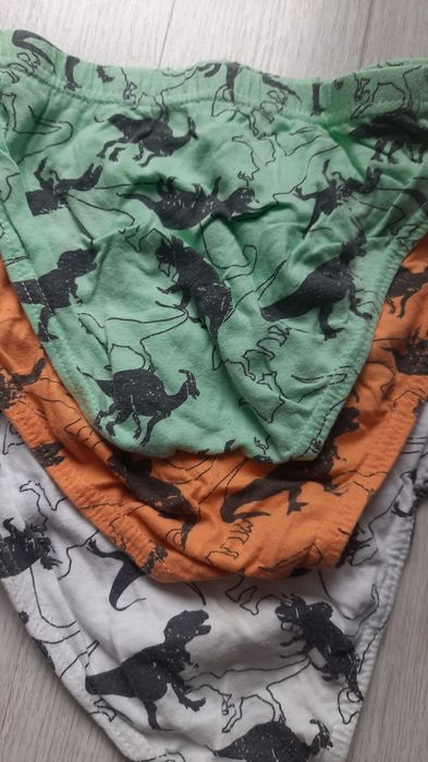 Majteczki Bawełniane  7 sztuk w dinozaury i psi patrol rozmiar 122/128