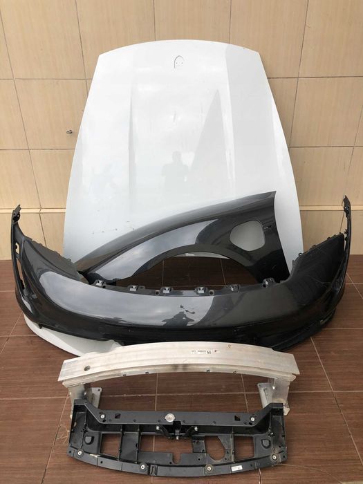 Бампер Porsche Taycan разборка порше тайкан запчасти taycan 4s