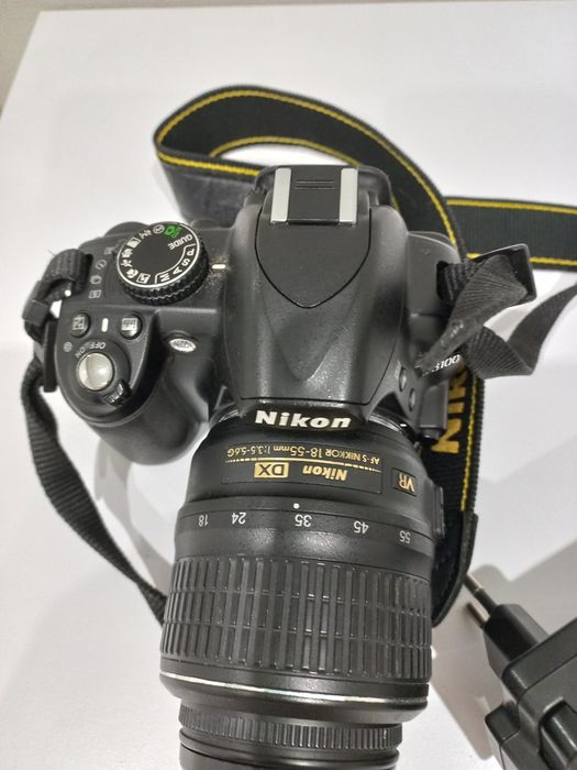 Пррдам фотоаппарат nikon dx af-s nikkor 18-55mm