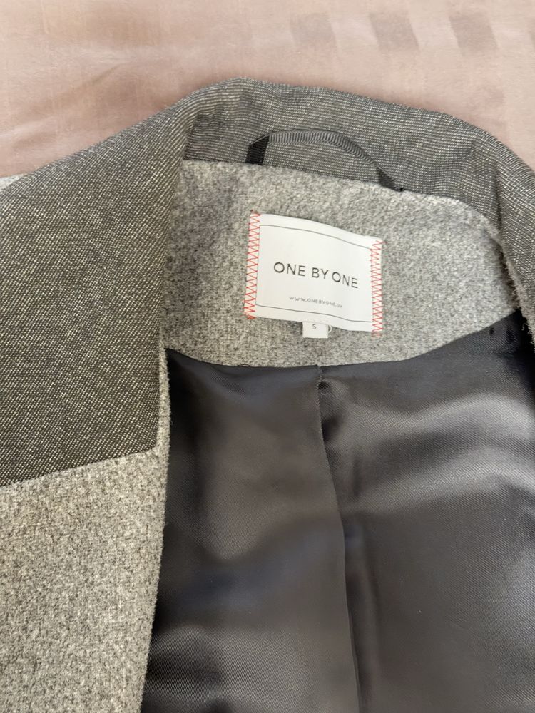 Пальто женское One by one