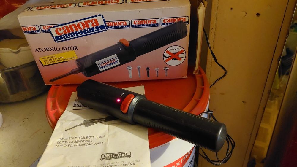 Parafusadora elétrica