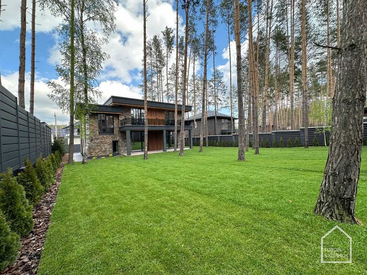Будинок у стилі High-Tech, серед лісу в КМ Нова Ходосівка | 10соток