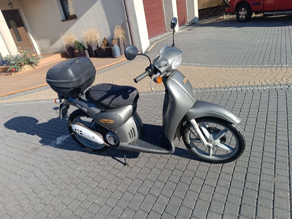 Aprilia scarabeo 50 2t zamiana zamienię motocykl quad cross prl auto