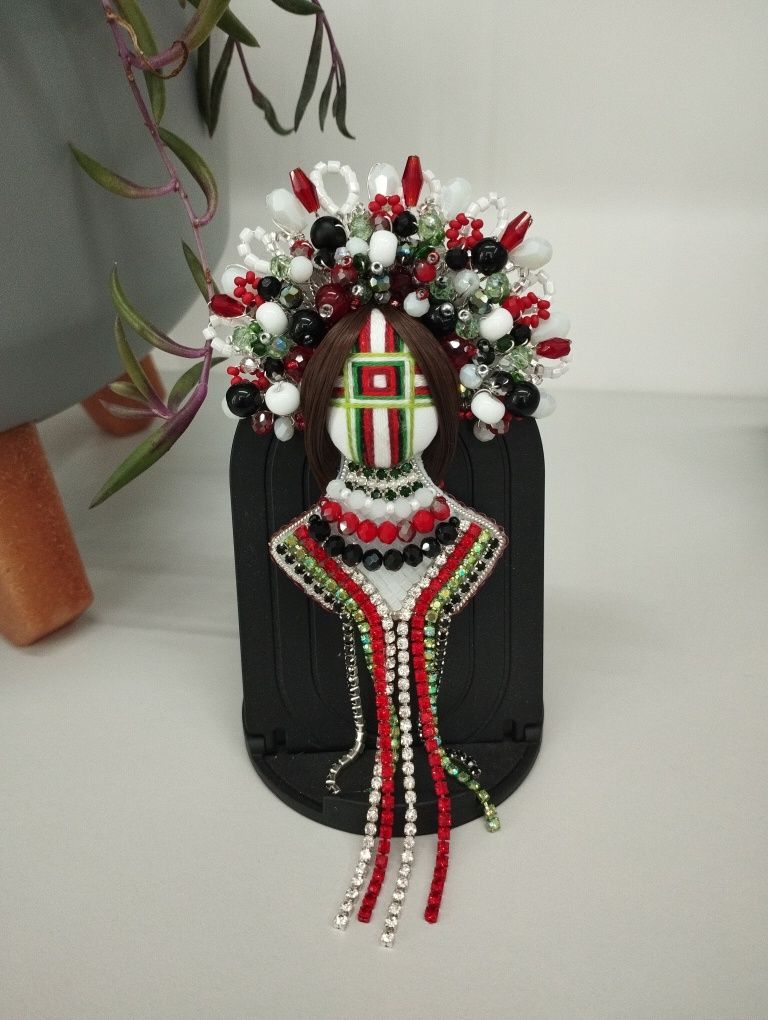 Брошки ручної роботи Мотанка Берегиня