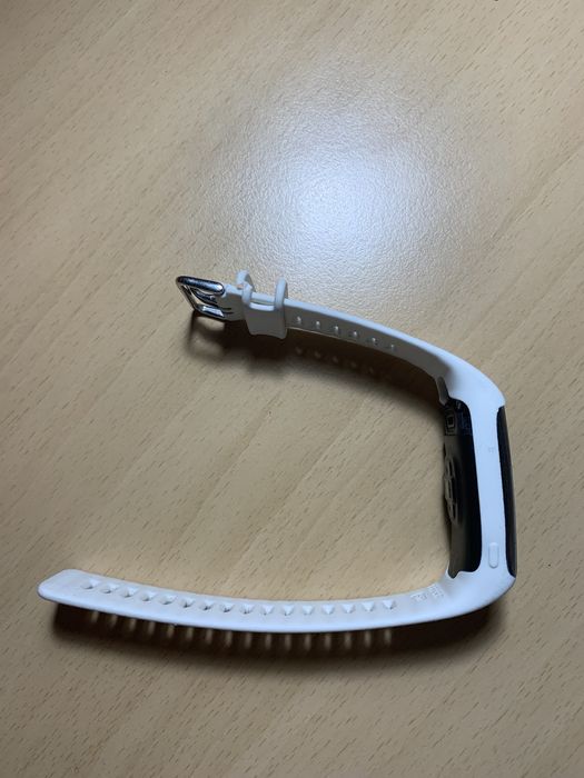 Фитнес браслет/Умные часы Polar a370