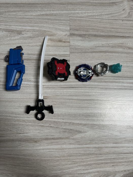 Beyblade-Бейблейди