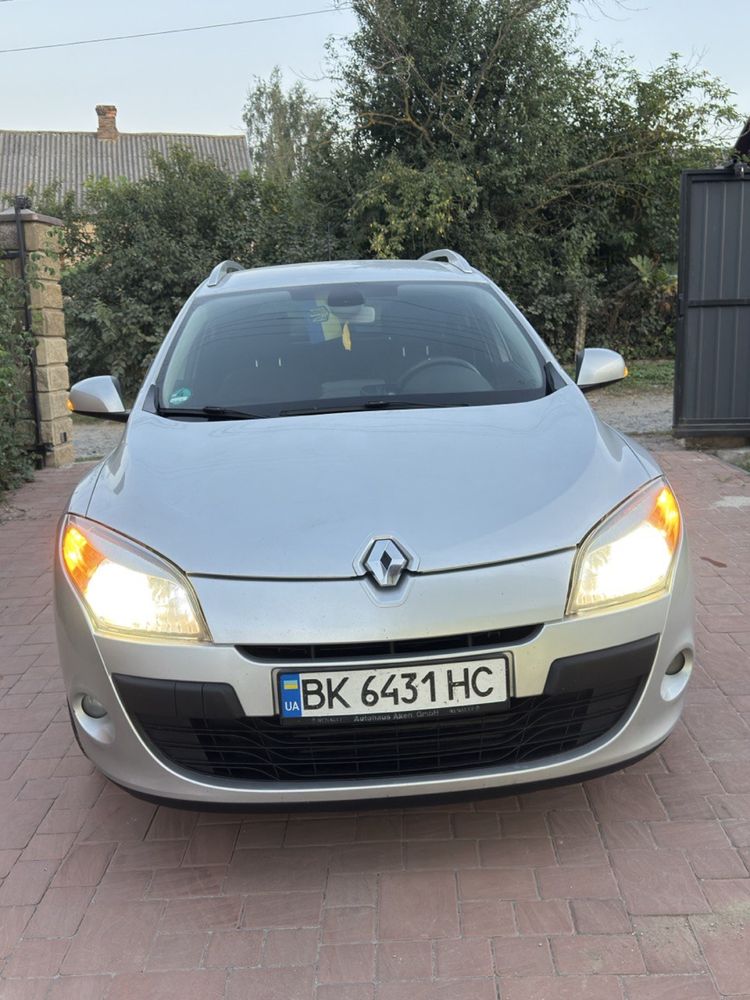 Megane 3 1.5 дизель 2011 р