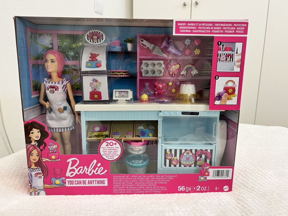 Barbie pastelaria com plasticina