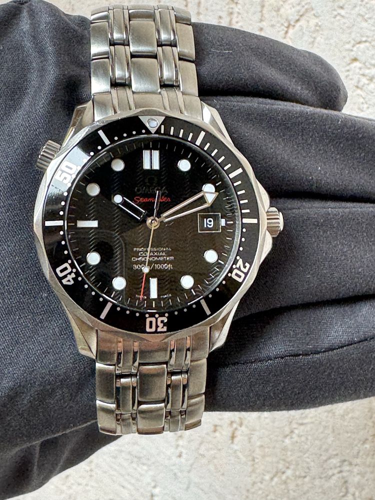 Годинник Omega Seamaster