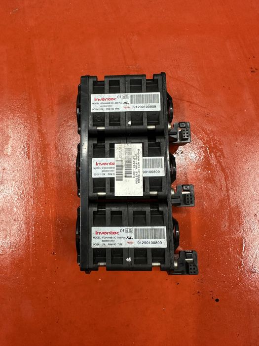 Вентилятор Inventec ifd04048b12c s05