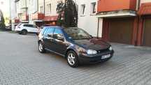 Sprzedam VW golfa benzyna z gazem fajny stan .
