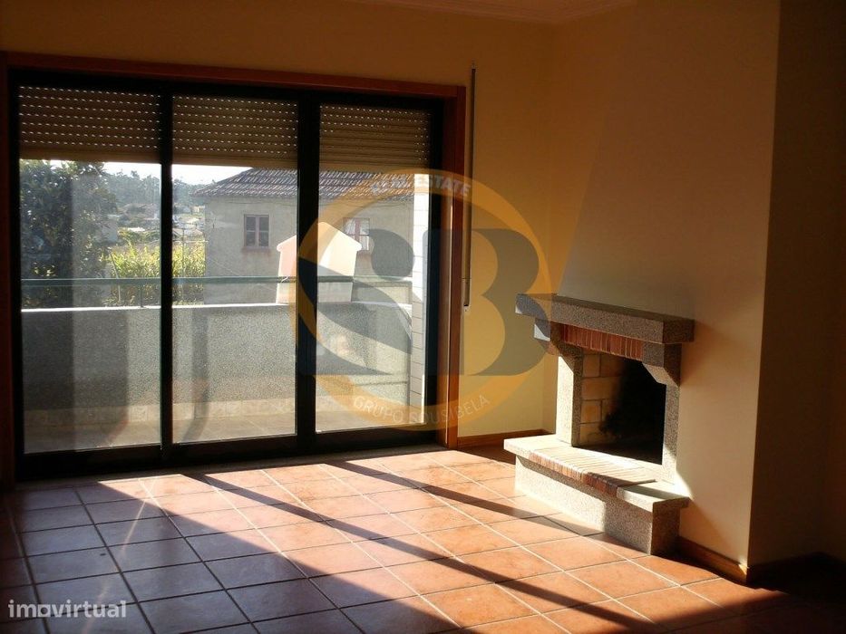 Arrendamento Apartamento T4 Oliveira de Azeméis Madail