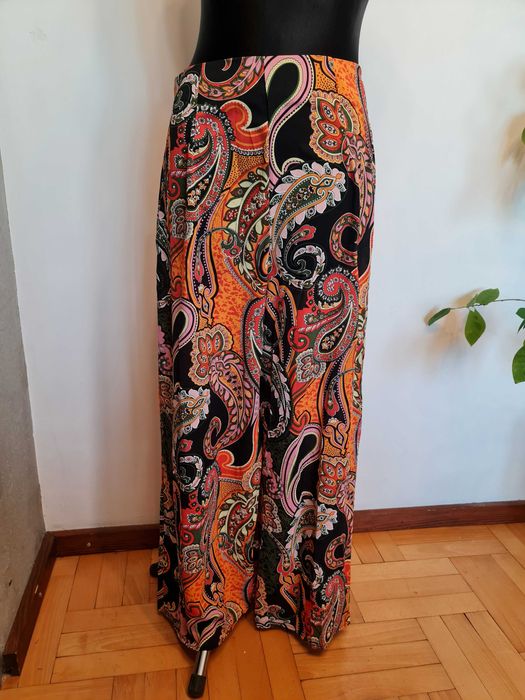 1900  Nowe spódnico spodnie Shein rozmiar 40/42