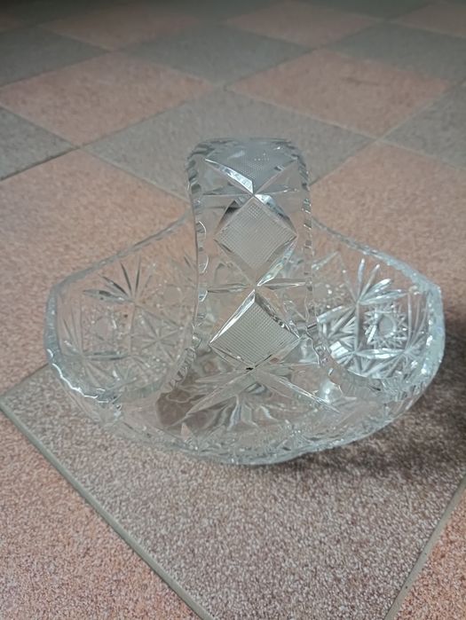 Koszyk cukiernica z kryształu