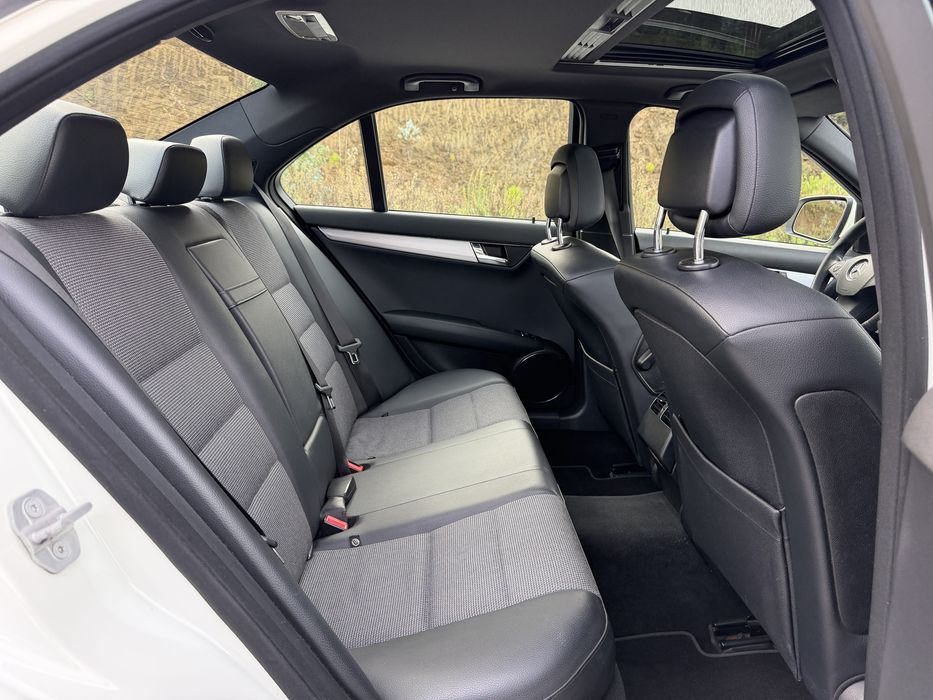 Mercedes Benz C 220 CDI AMG 175mil kms Nacional