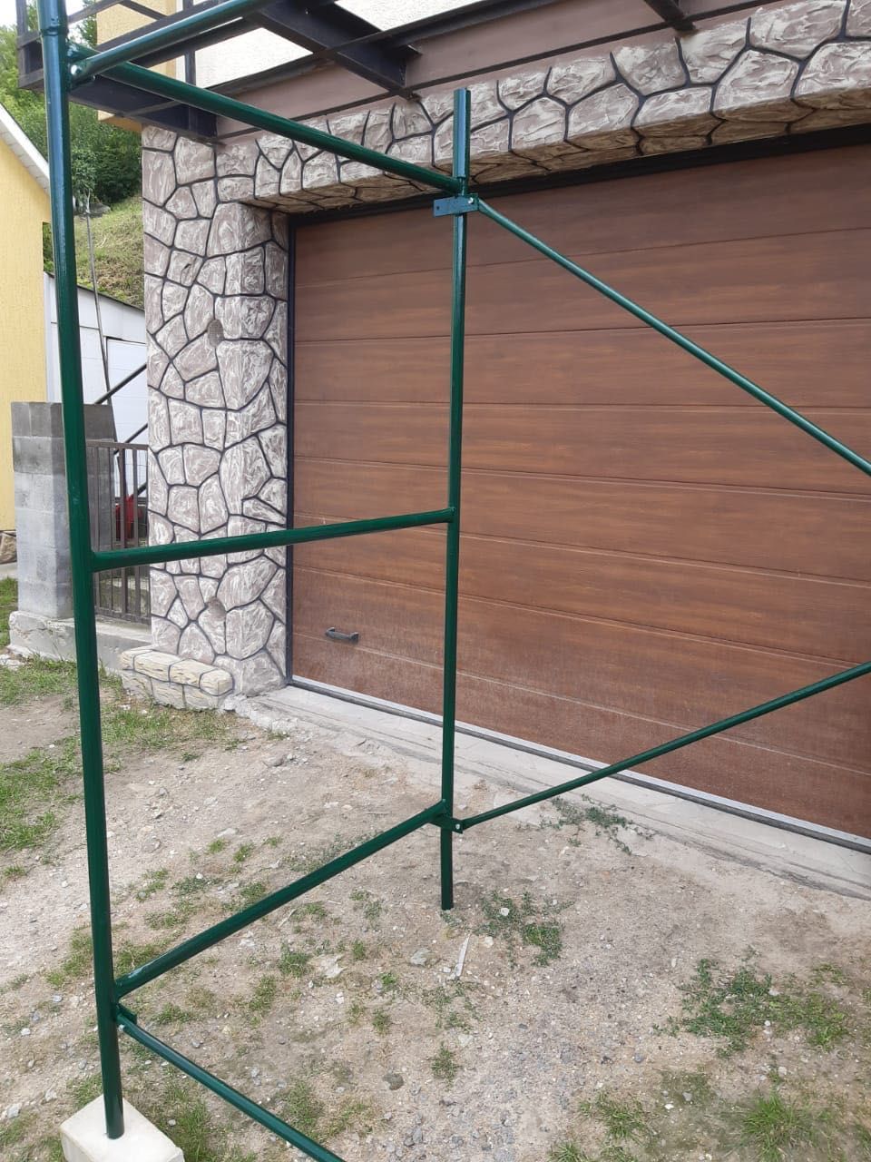 Продам риштовку металеву 70м2