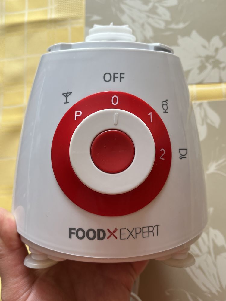 Blender FoodExpert TB 5177