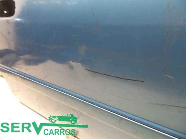 Porta frente direita TOYOTA Corolla Sedan (_E11_)