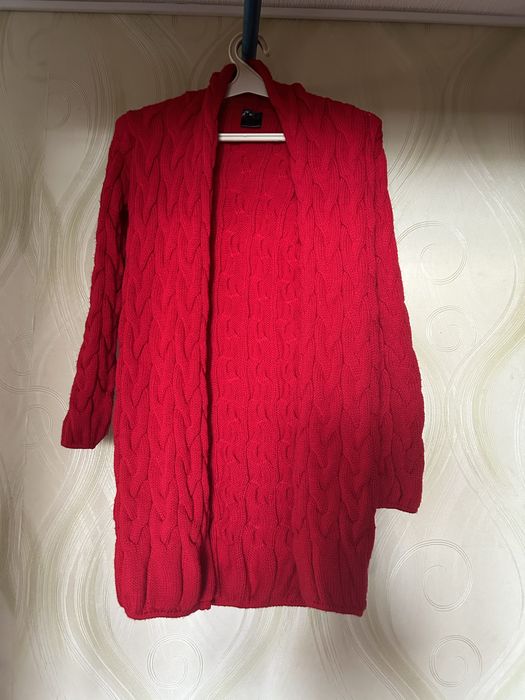 Кардиган червоний теплий вʼязаний