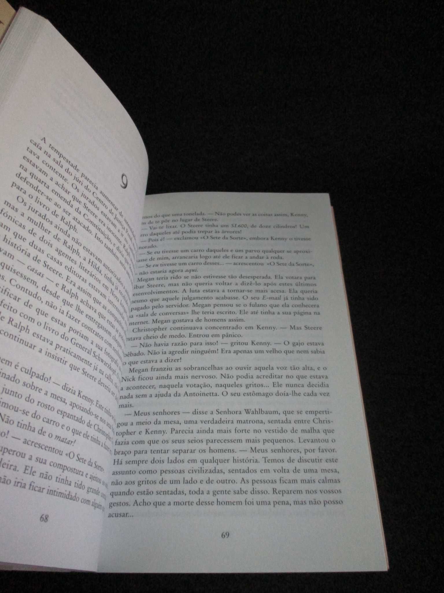Livro Corrupção na Justiça Lisa Scottoline