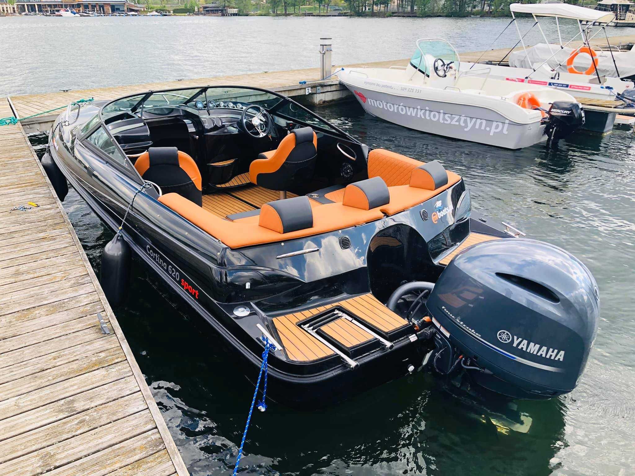 Cortina 620 Black Edition mboats