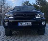 Toyota Land Cruiser 200 IDEAL