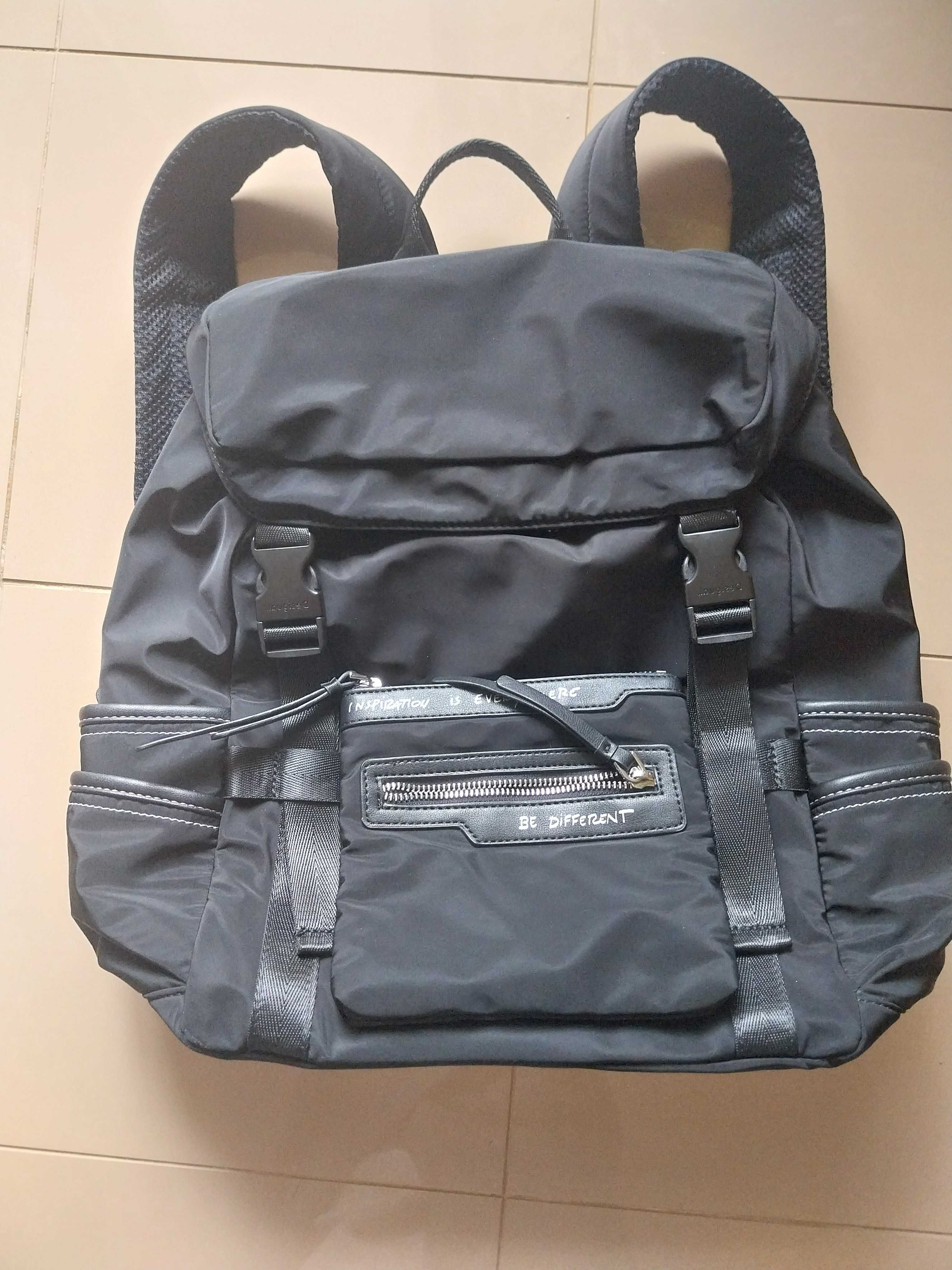 Mochila Desigual