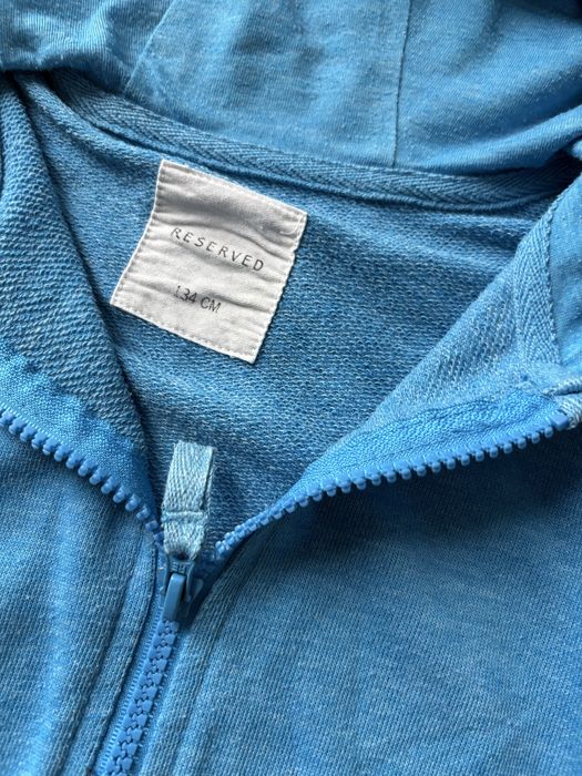 Bluza niebieska Reserved na zamek 134 z kapturem zasuwana