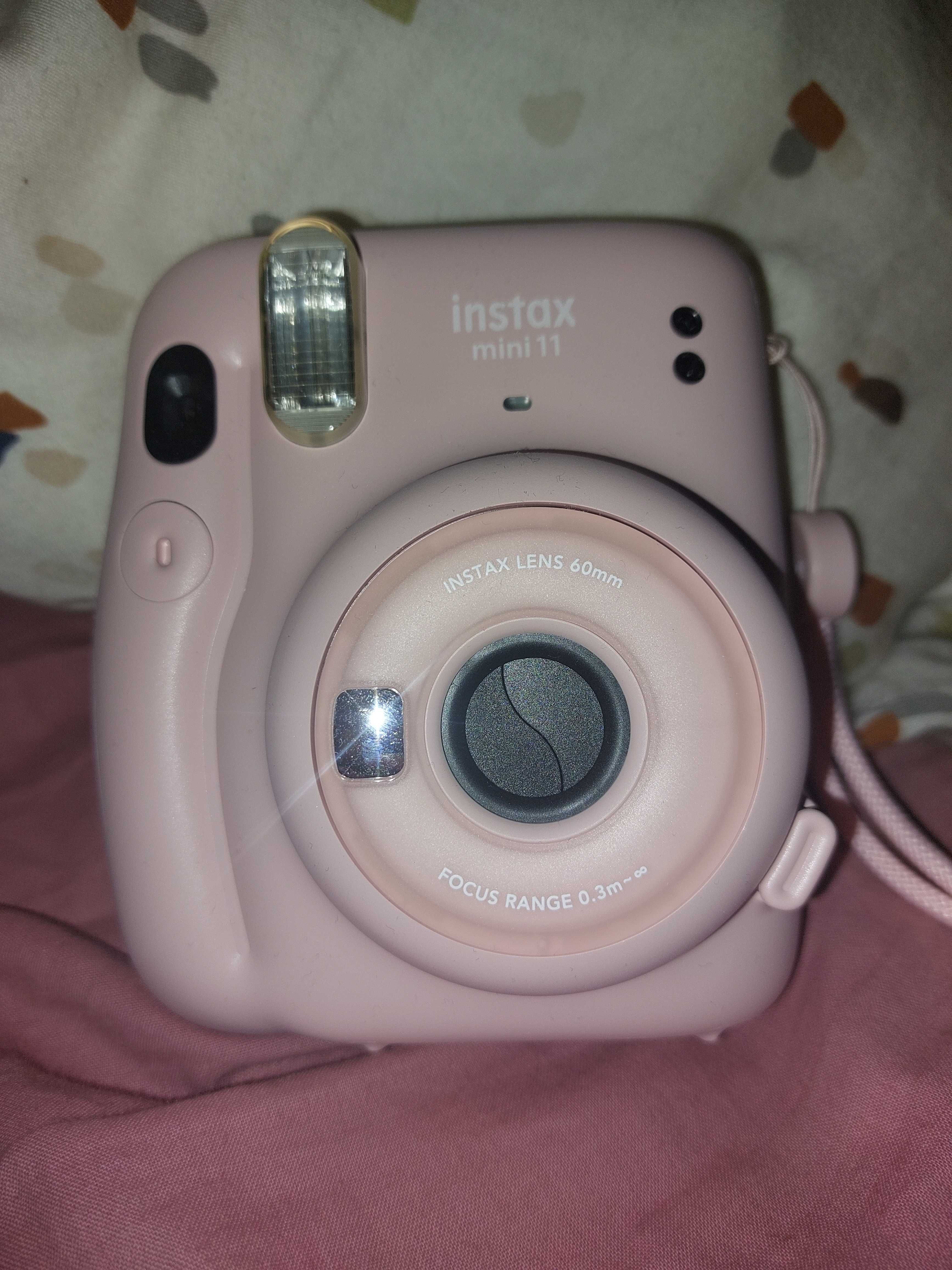 Instax mini 11 pudrowy róż