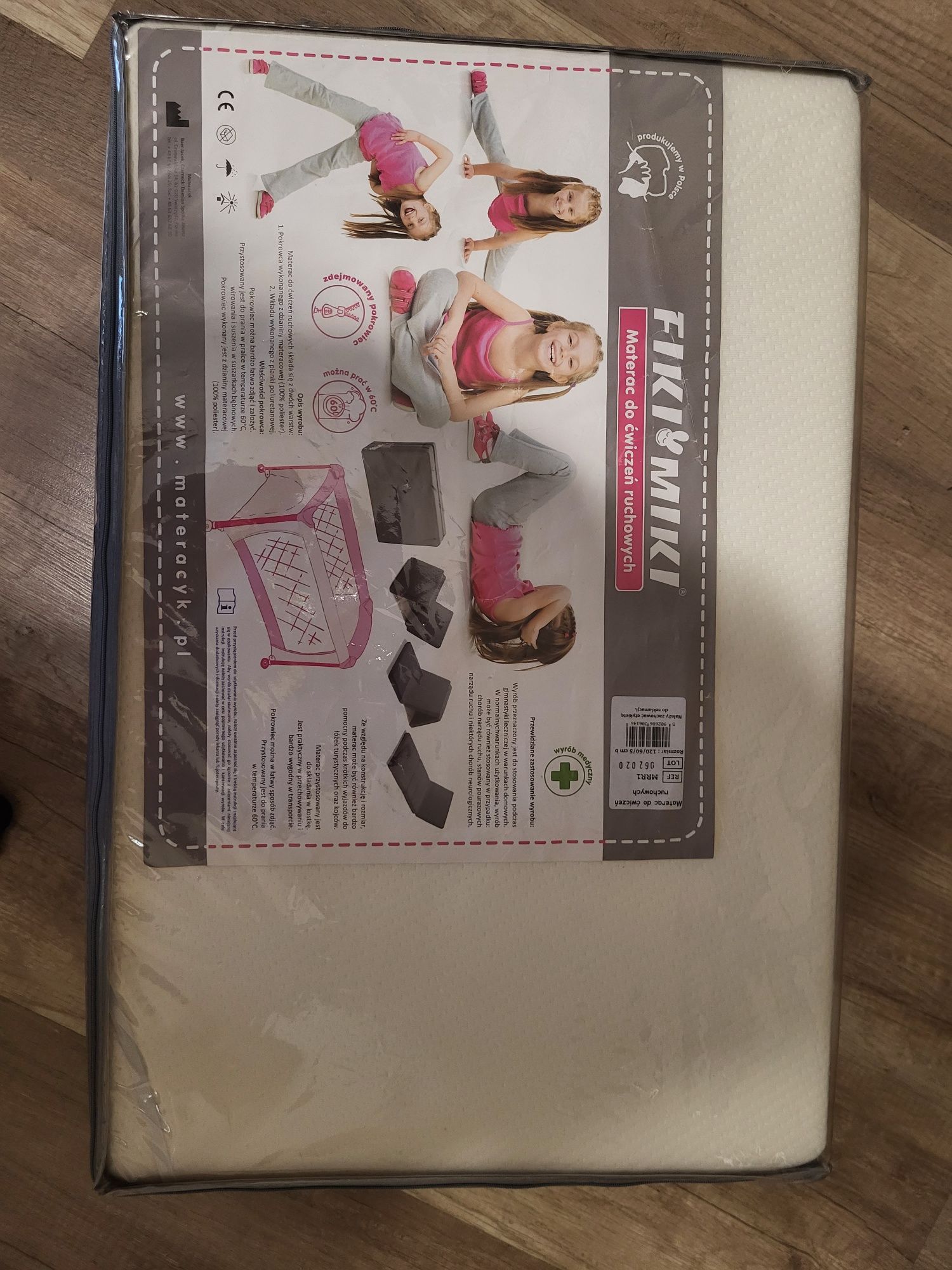 Łóżeczko turystyczne Lionelo Simon + materac