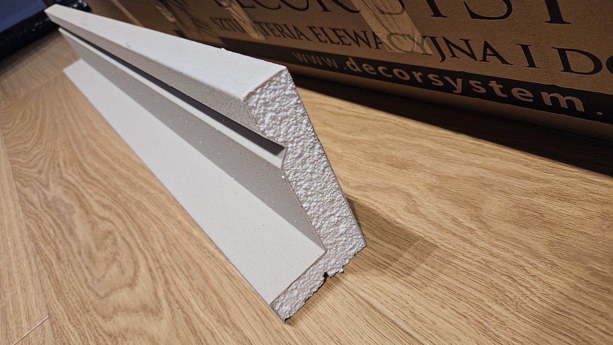 Listwa do zabudowy karnisza LKO3A Decor System