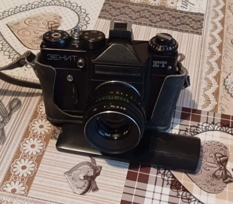 Продам фотоапарат  zenit et