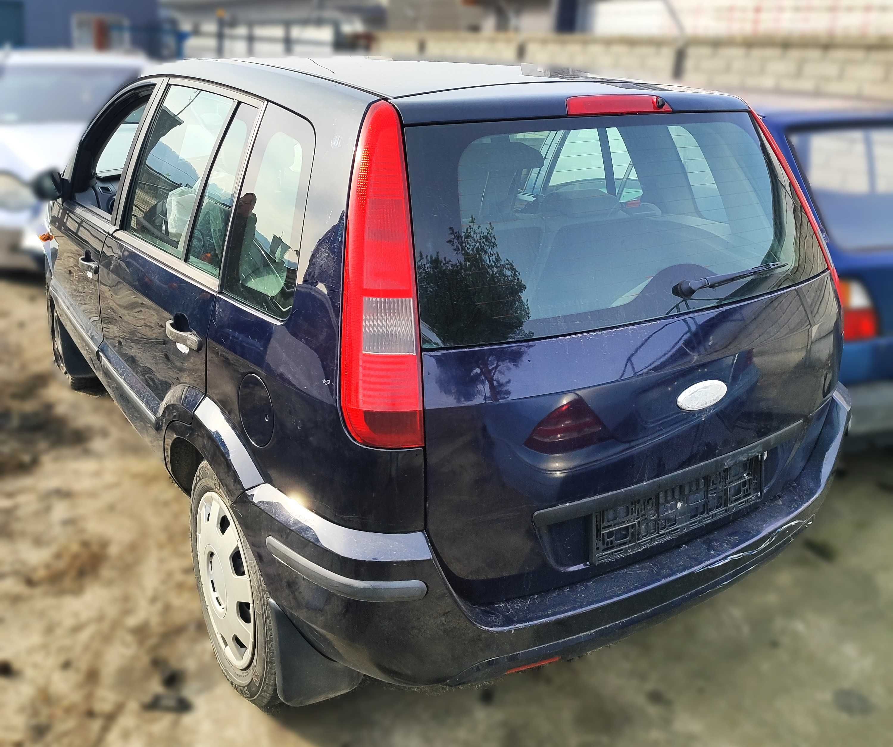 Ford Fusion 1,4 benzyna - Klapa tylna