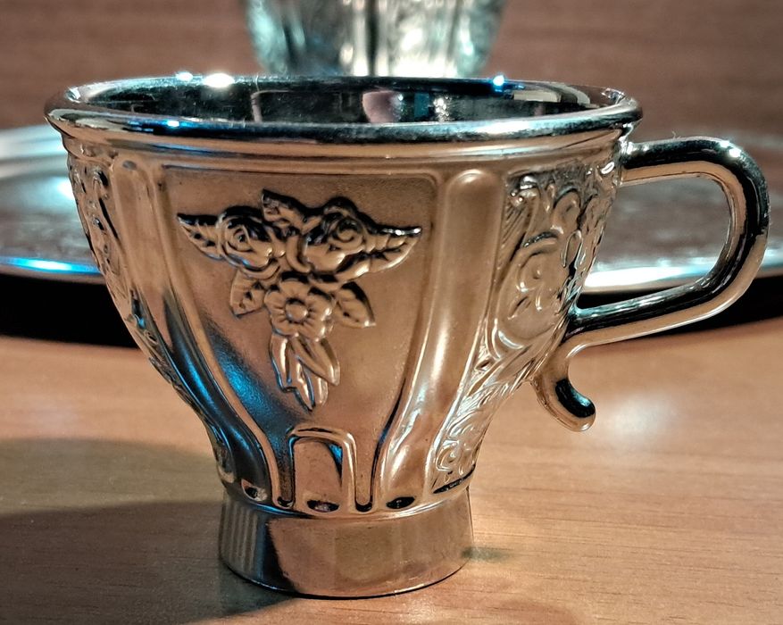 Турецкий набор с красным камнем.