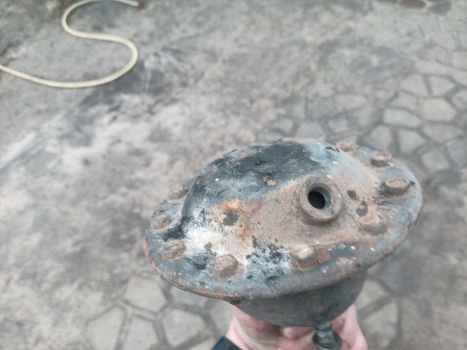 Гальмівна камера з трещіткою на ЗІЛ -130.