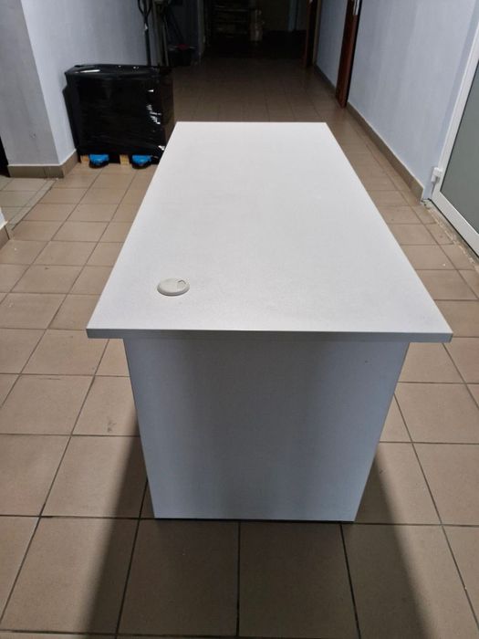 Biurko do domu albo do biura, od stolarza, złamana biel