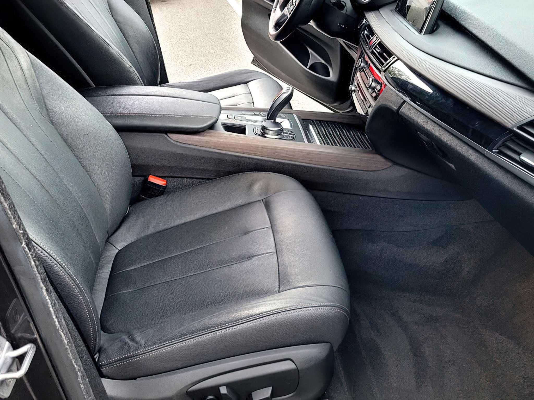 BMW X5       2017
