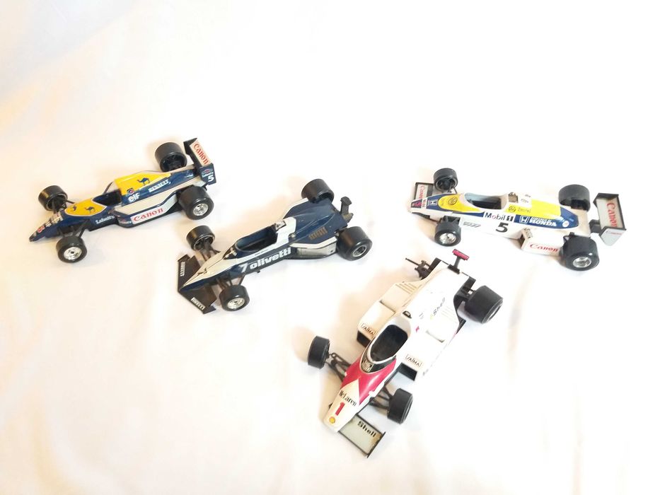 Carrinhos de F1 antigos