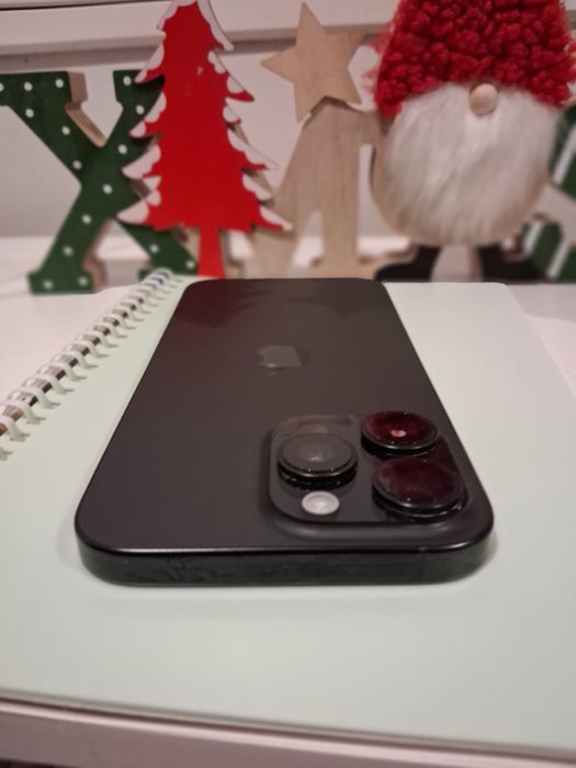 Iphone 16 pro max abril 2025