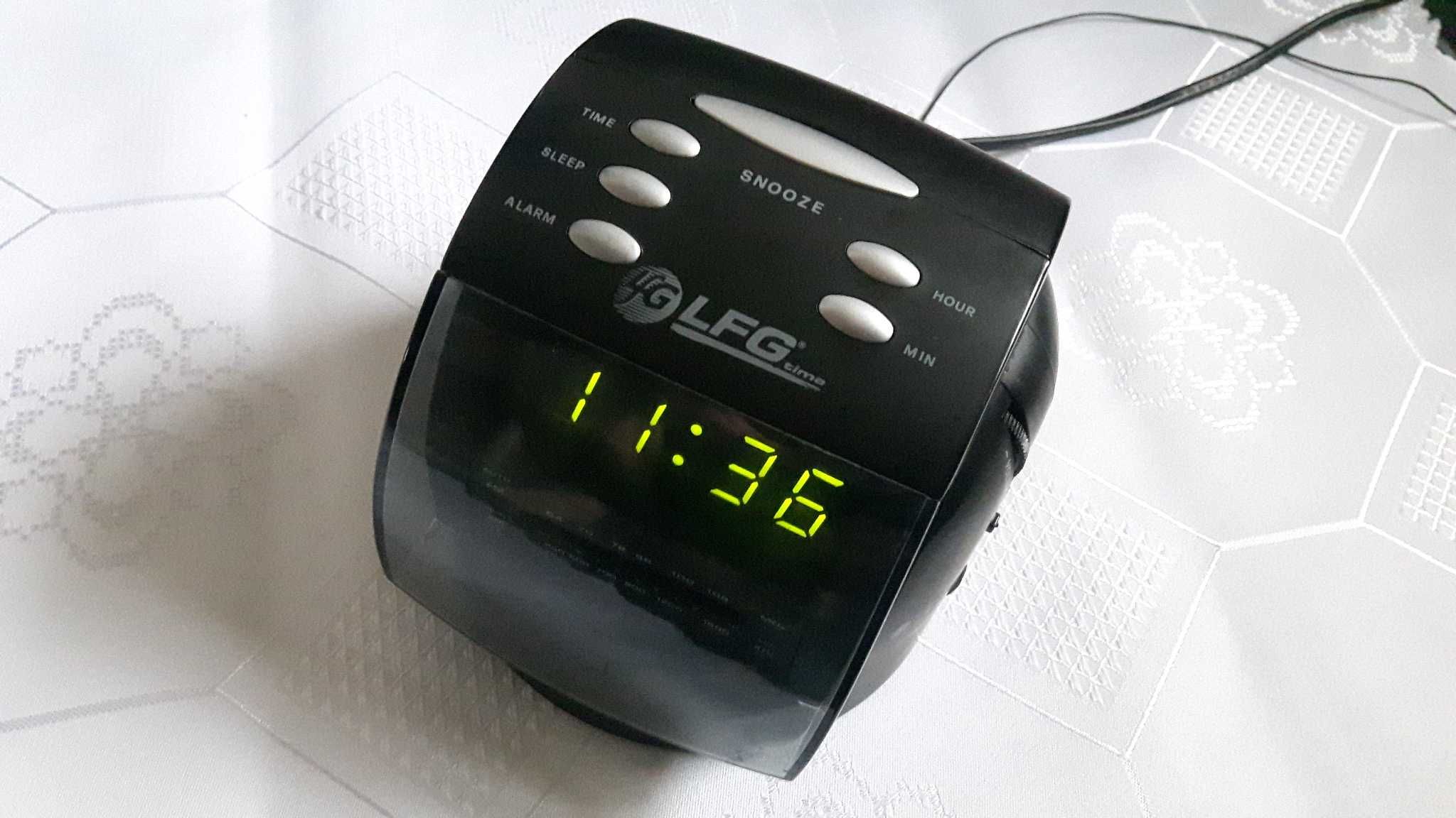 Radiobudzik LF-203