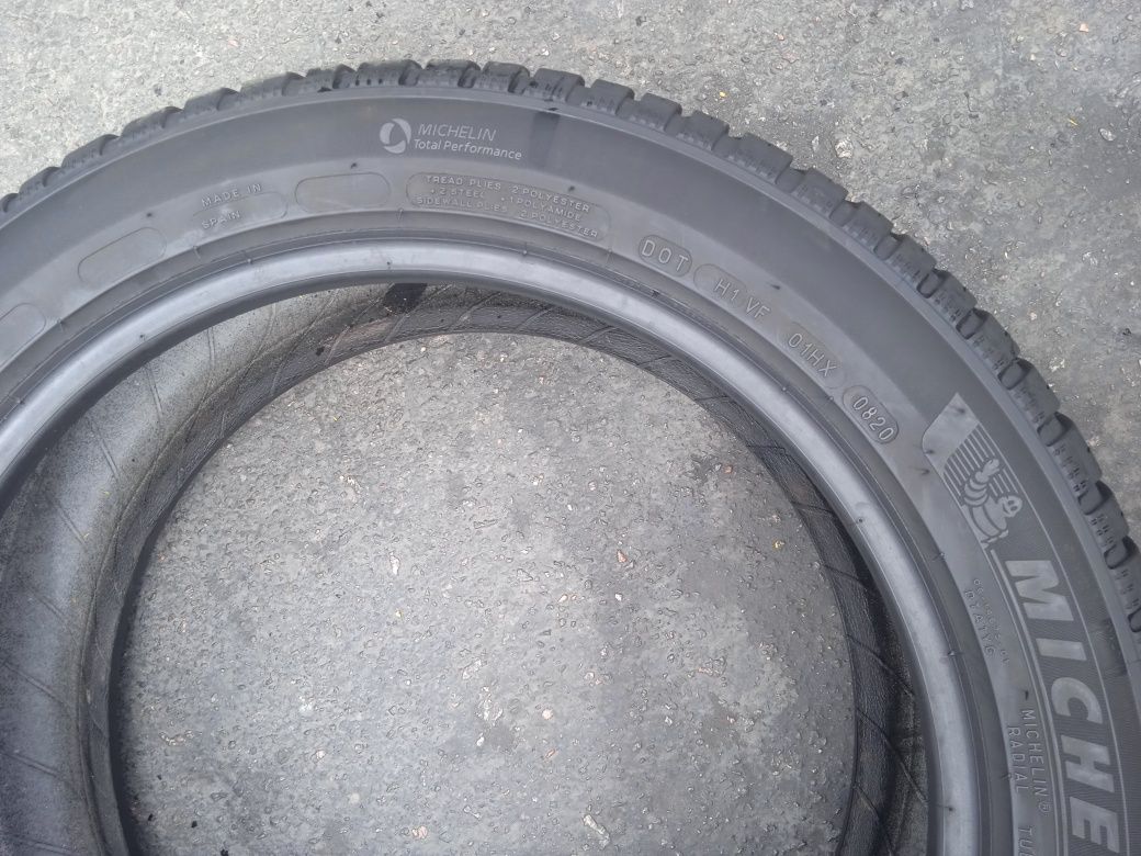 Резина всесезон 225.50.18 Michelin CrossClimat SUV,20p,6mm, Spain.