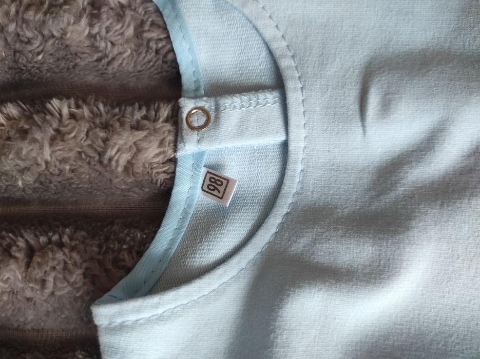 Нарядне плаття для дівчинки 98 розмір