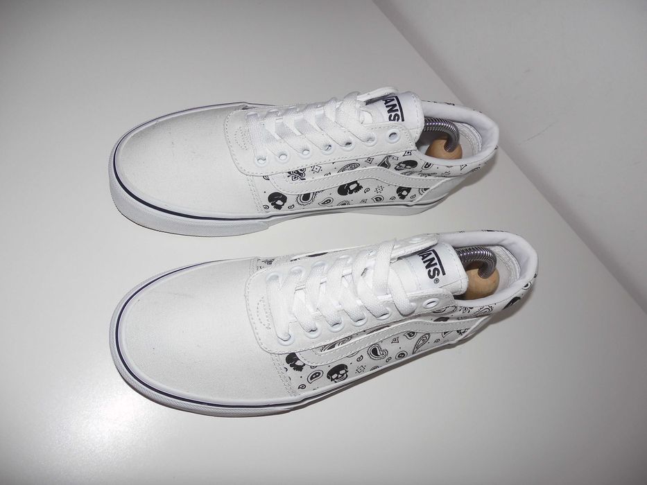 Vans Stylowe Trampki Unisex 39 wkł. 25 cm